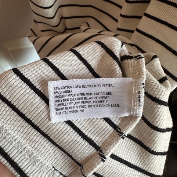 Women’s Ribbed Striped Navy/Cream Soft Body-Con Midi Dress US Size Small NWT - Picture 5 of 5